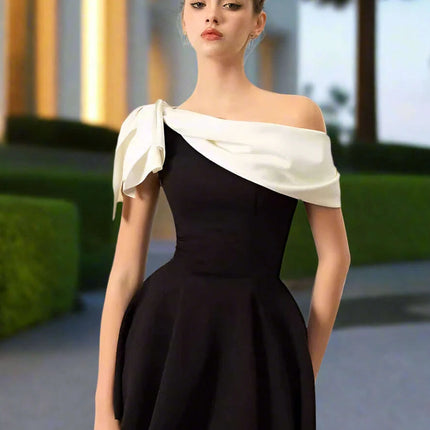 Chic Contrast Color Bowknot Mini Dress with Irregular Slash Neck for Women - DEAT Summer Collection 2024