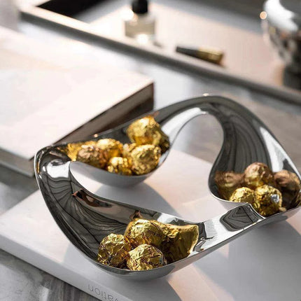 Scandinavian-Inspired Handcrafted Stainless Steel Snack Bowl and Serving Tray for Desserts and Condiments - Très Elite