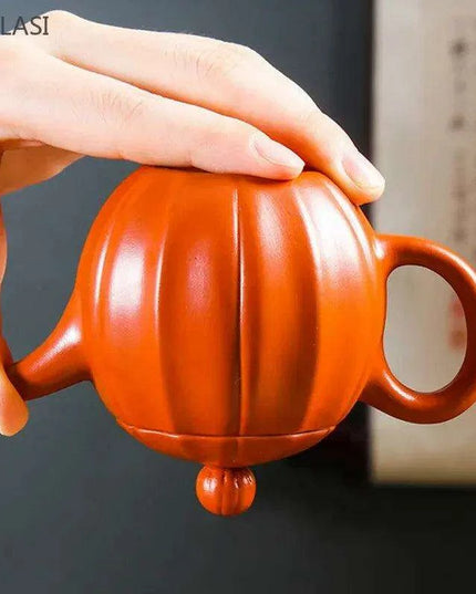 Artisan Handcrafted Mud Teapot - Dual Capacity Infuser with Precision Brewing System