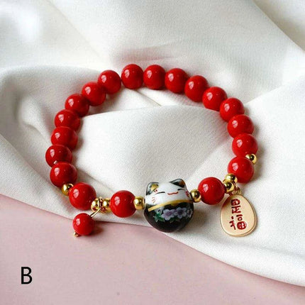 Charming Maneki Neko Luck Bracelet - A Joyful Gift for Women and Girls