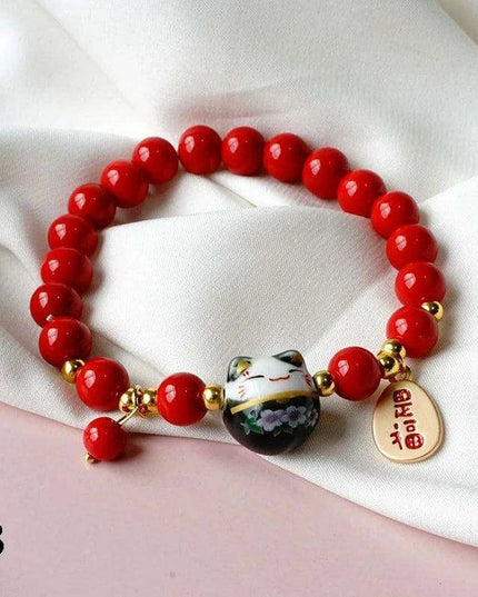 Charming Maneki Neko Luck Bracelet - A Joyful Gift for Women and Girls