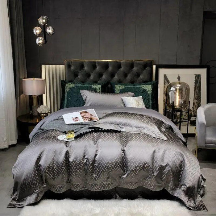 Luxurious Black and Gold Jacquard Egyptian Cotton Duvet Cover Set - 4/6 Piece Collection for Cal King and Queen Sizes with Sheets & Pillowcases