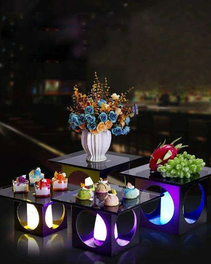 Elegant Wedding Dessert Showcase Stand