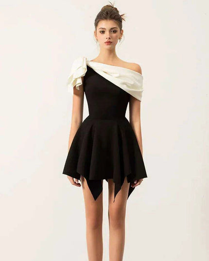 Chic Contrast Color Bowknot Mini Dress with Irregular Slash Neck for Women - DEAT Summer Collection 2024