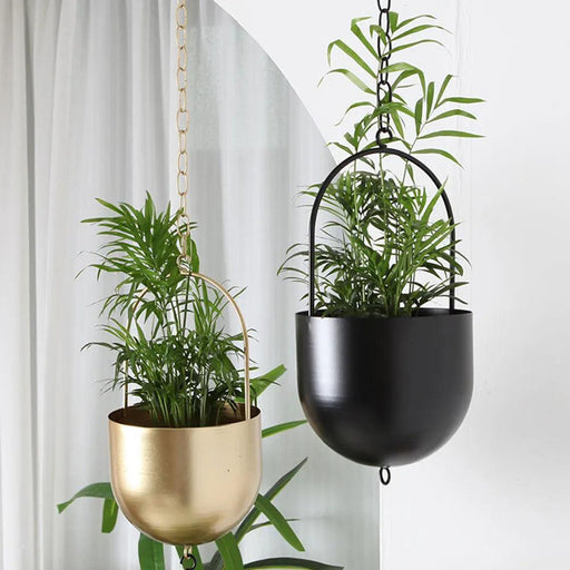 Elegant Iron Hanging Plant Holder - Chic Décor for Indoor and Outdoor Areas