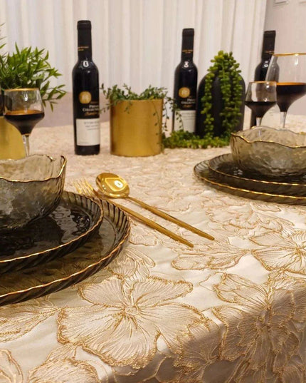 Elegant Designer Table Cloth and Napkin Set with Premium Quality Packaging