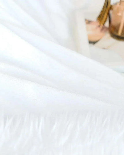 Luxury Coraline Faux Fur Queen Blanket - Elegant Winter Throw