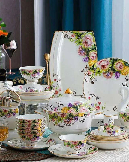 Luxurious 60-Piece European Bone China Dinnerware Set with Complete Cutlery
