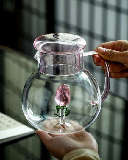 Elegant Rose Floral Glass Cold Brew Teapot - Stylish and Heat-Resistant Design with Ergonomic Handle for Entertaining