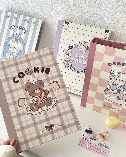Adorable A5 Kawaii Biscuit Bear Photocard Organizer with Protective Dust Cover for Kpop Enthusiasts