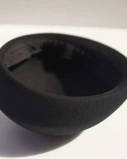 Elegant Women's Wool Felt Beret - French-Style Winter Hat for Special Occasions and Formal Gatherings