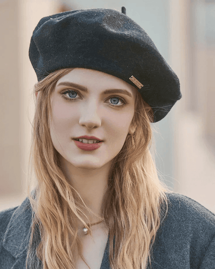 Elegant Wool Beret for Women - Your Must-Have Accessory for Autumn/Winter