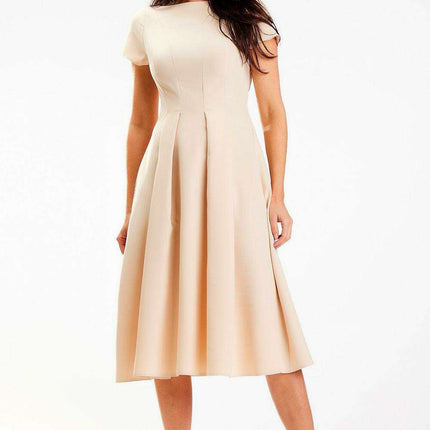 Sculpted Elegance Boat Neck Midi Dress - Chic Daytime Essential