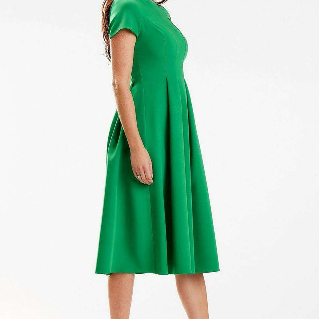 Sculpted Elegance Boat Neck Midi Dress - Chic Daytime Essential