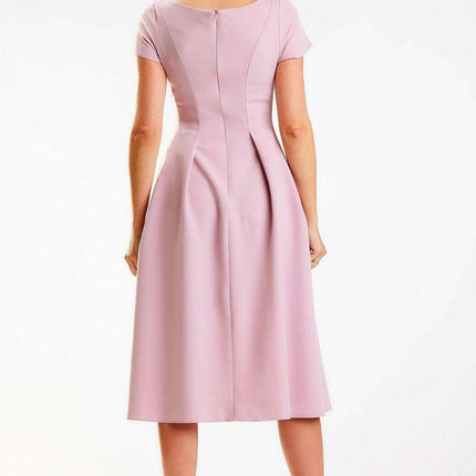 Sculpted Elegance Boat Neck Midi Dress - Chic Daytime Essential - Très Elite