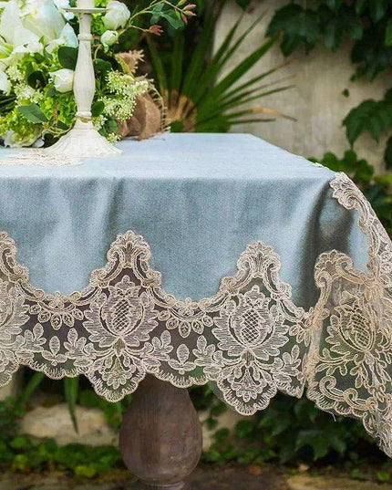 Elegant White Gold Velvet Tablecloth with Lace Accents - Sophisticated Dining Room Décor