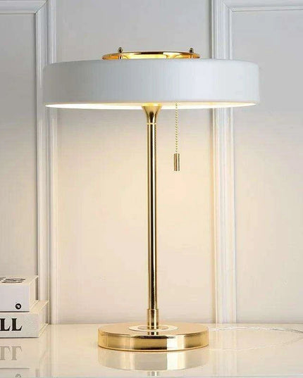 Sleek Scandinavian LED Desk Lamp - Modern Illumination for Any Environment