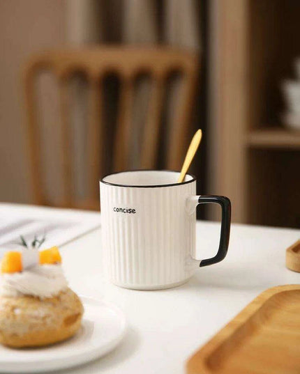 Stylish Wave Pattern Bone China Mug - 400ml Capacity for Your Favorite Beverages