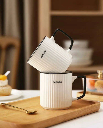 Stylish Wave Pattern Bone China Mug - 400ml Capacity for Your Favorite Beverages