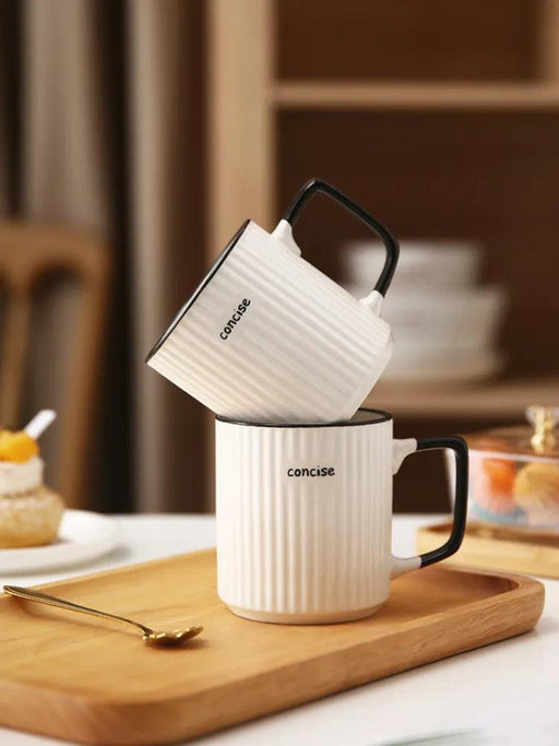 Stylish Wave Pattern Bone China Mug - 400ml Capacity for Your Favorite Beverages