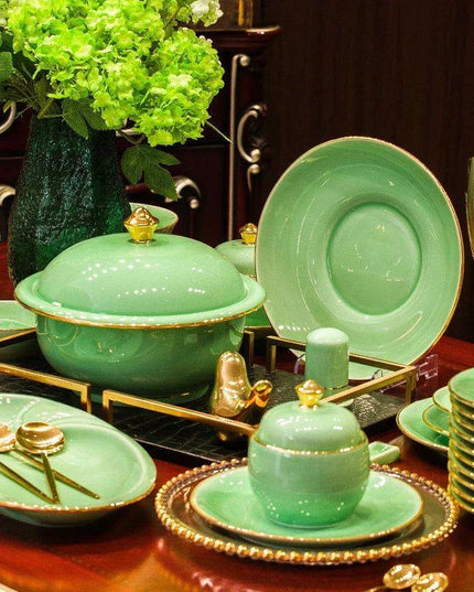 Sophisticated Blue and White Porcelain Dinnerware Set with Opulent Gold Accents