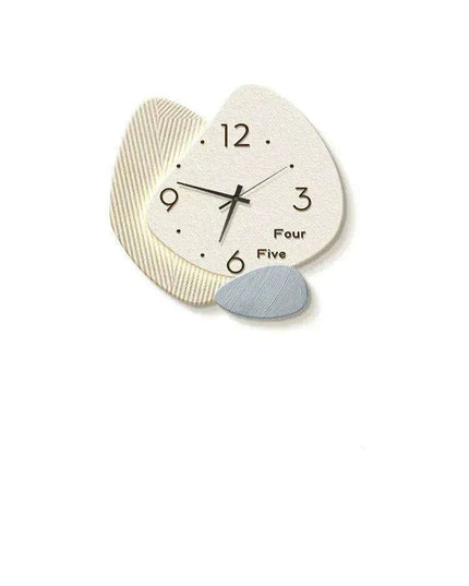 Chic Modern Wall Clock - Stylish Decorative Timepiece for Contemporary Spaces