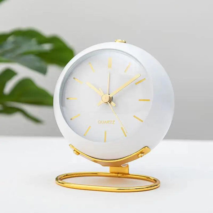 Modern Metal Frame Analog Alarm Clock with Soft Night Light – Chic Home Accent & Perfect Gift