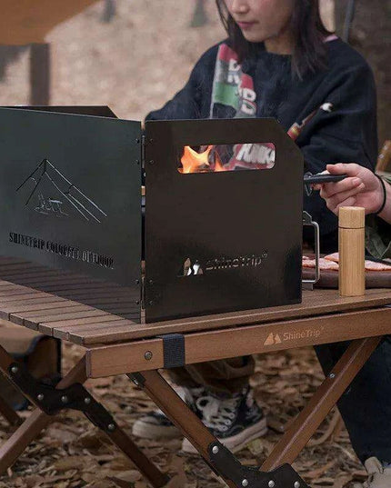 Compact Wind Shield for Portable Gas Stoves - Essential for Outdoor Cooking