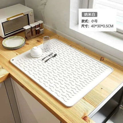 Sustainable Japanese Silicone Kitchen Mats: Versatile Heat-Resistant Set for Kitchen Safety and Style