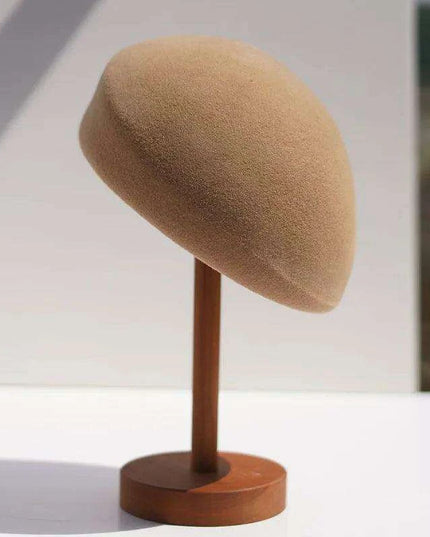 Elegant Women's Wool Felt Beret - French-Style Winter Hat for Special Occasions and Formal Gatherings