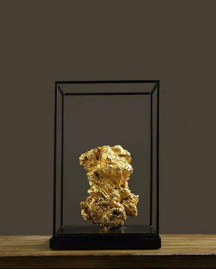 Elegant Golden Mountain Resin Tabletop Accents for Luxurious Living Spaces