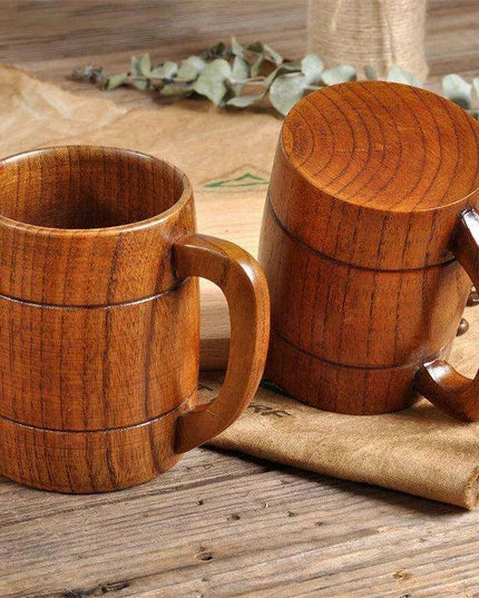Handcrafted Rustic Spruce Wood Mug - Stylish Natural Drinkware for All Beverages