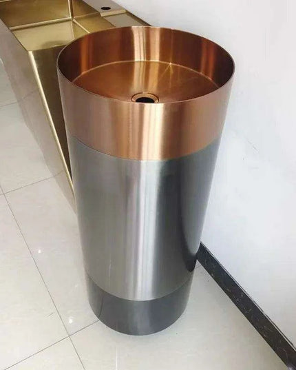 Sophisticated 304 Stainless Steel Round Pedestal Sink