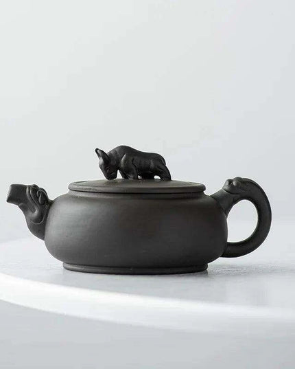 Exquisite Yixing Purple Clay Teapot for True Tea and Coffee Aficionados