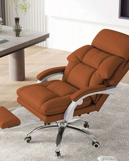 Ultimate Comfort Ergonomic Gaming Chair with Footrest and 360-Degree Swivel Action