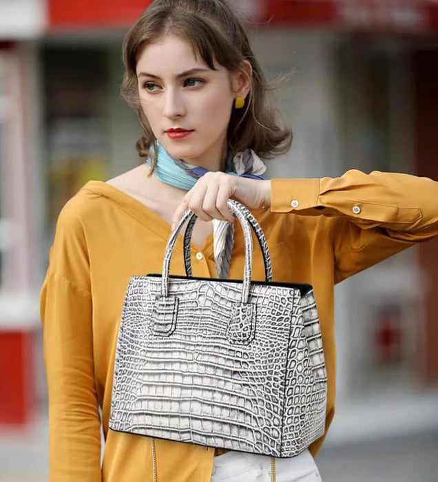 Luxurious Alligator Print Leather Tote Bag for Stylish Women
