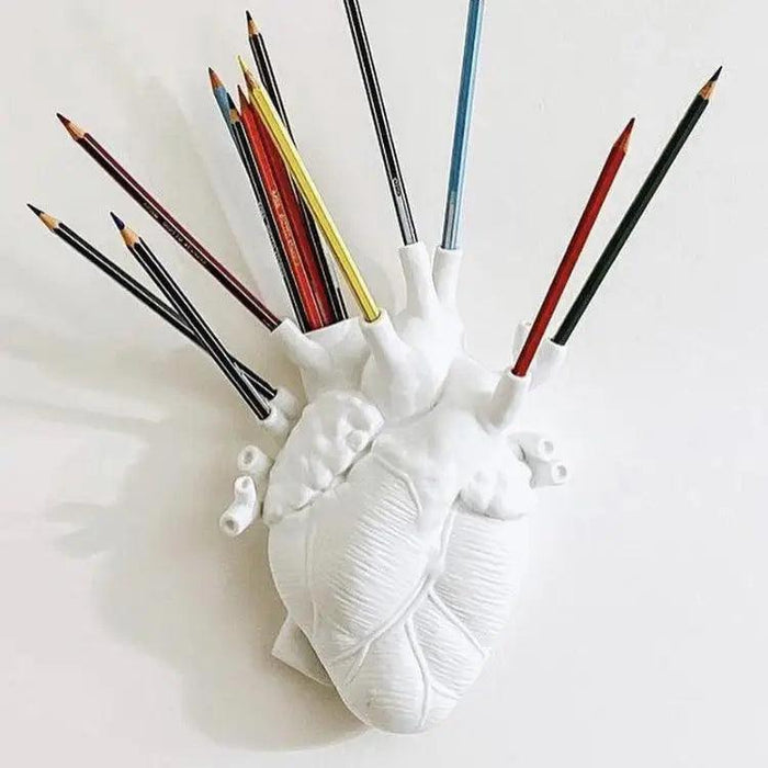 Heartfelt Resin Vase: Unique Anatomical Heart Design