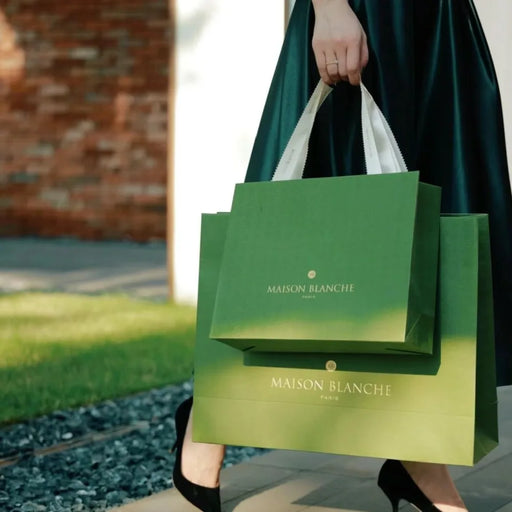 Elegant Green Paper Gift Bag with Gold Foil Logo - Bulk Pack of 500 Pieces
