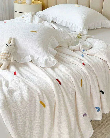 Luxury Summer Soybean Duvet Insert - Double-Layered Cotton Quilt with Elegant Embroidery