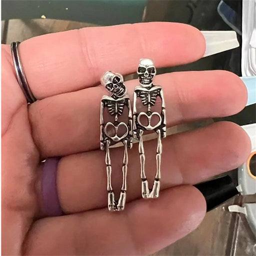 Eerie Elegance Skull Dangle Earrings - Ideal Gothic Accessory for Halloween and All-Year Wear