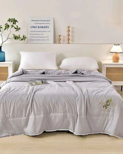 Wormwood Infused Lightweight Cotton Summer Quilt with Mosquito Protection