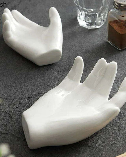 Elegant White Ceramic Dinnerware Set for a Luxurious Dining Experience