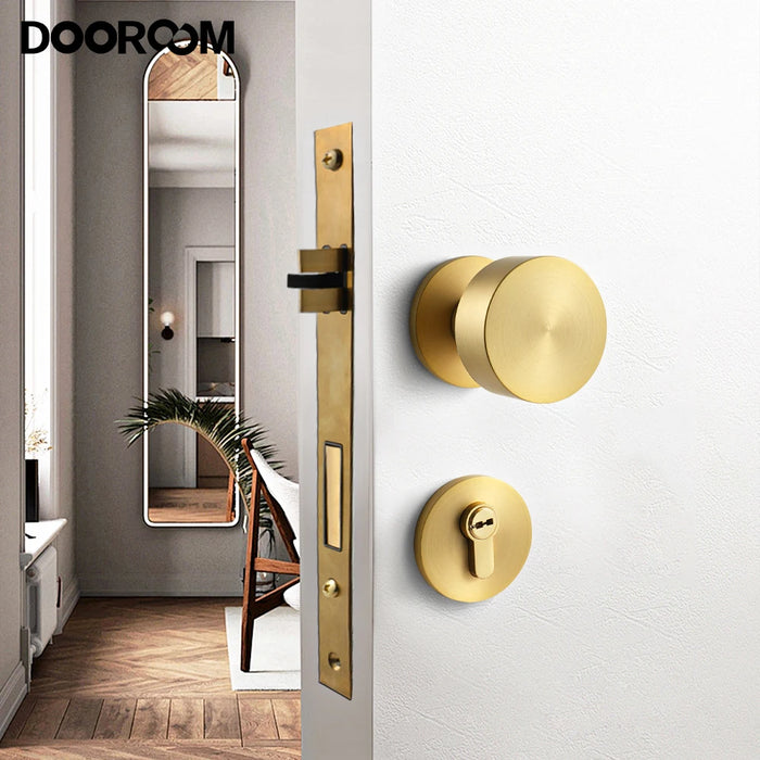 Whisper Brass Room Door Handle with Silent Lock - Elegant Brass Knob for Stylish Interior Upgrades