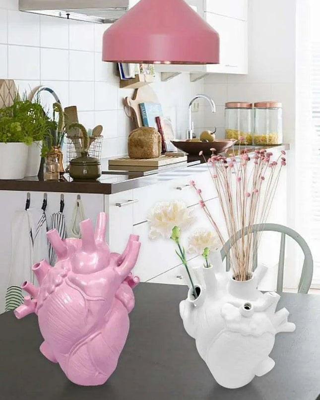 Anatomical Heart Resin Vase: A Unique Touch for Elegant Home Decor