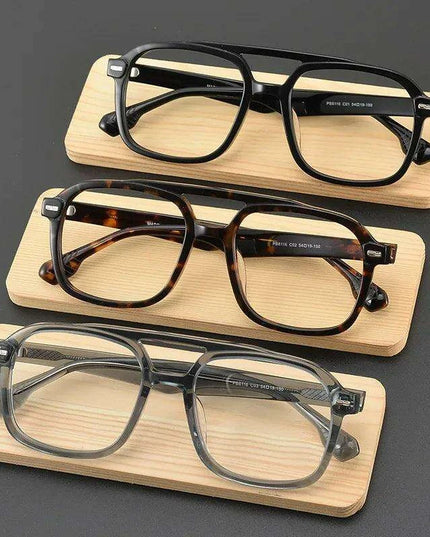 Tailor-Made Acetate Eyewear: Fashionable Glasses for the Discerning Individual