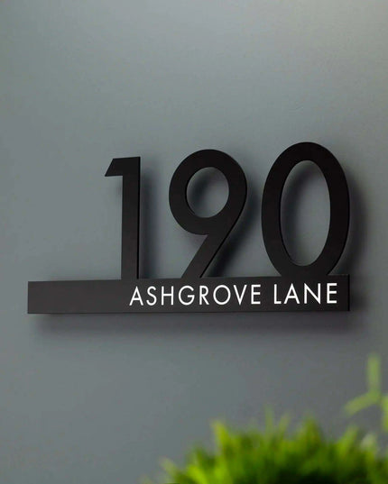 Personalized Elegant Acrylic House Number Sign - Modern and Weatherproof