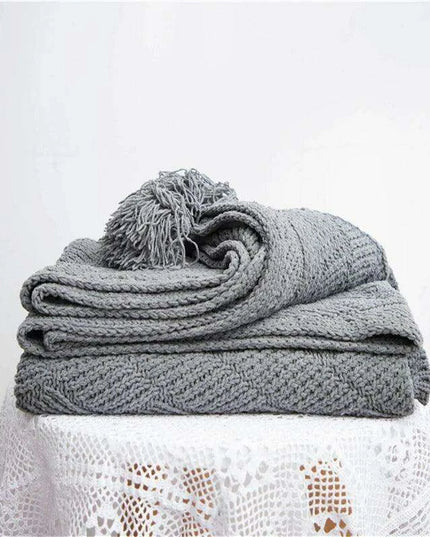 Charming Chenille Knit Throw Blanket with Delightful Pompoms - Cozy Elegance for Your Living Space