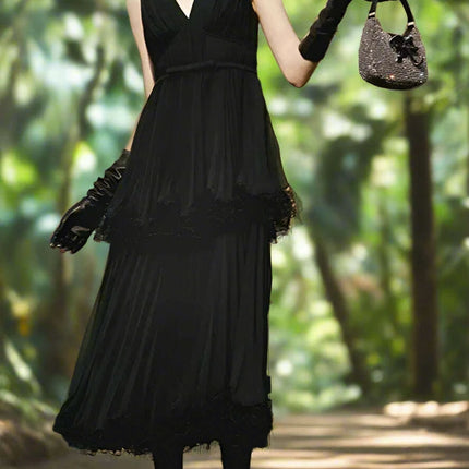 Pleated V-neck Chiffon Evening Dress with Slim Waist Design for Women