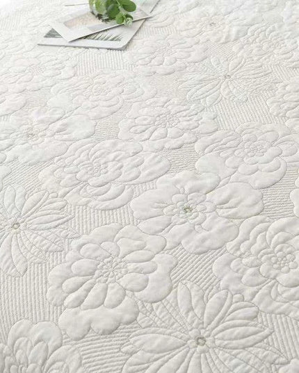 Elegant Euro-Style Embroidered Bedspread Set with Premium Cotton Filling - Versatile Summer Blanket and Mattress Cover