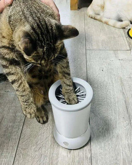 Rechargeable Electric Paw Cleaning Device for Dogs and Cats with Massage Feature